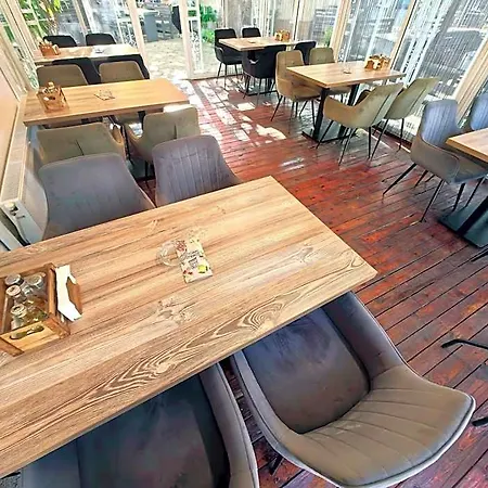 Trakia Hotel